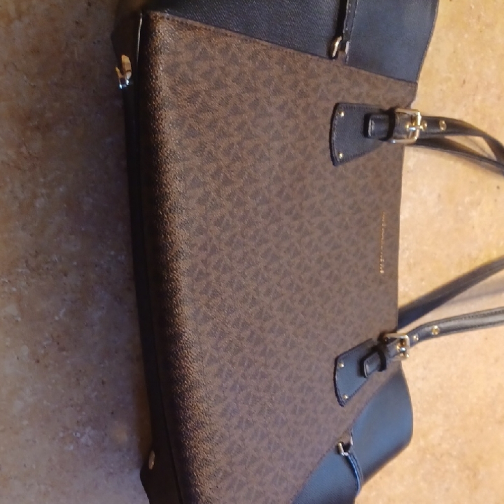 Michael Kors Black and Brown Shoulder Bag